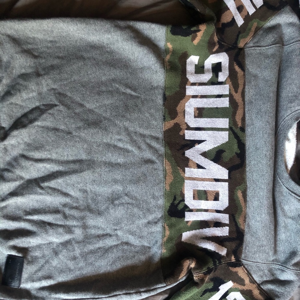 musium div outfit: crew neck & sweats